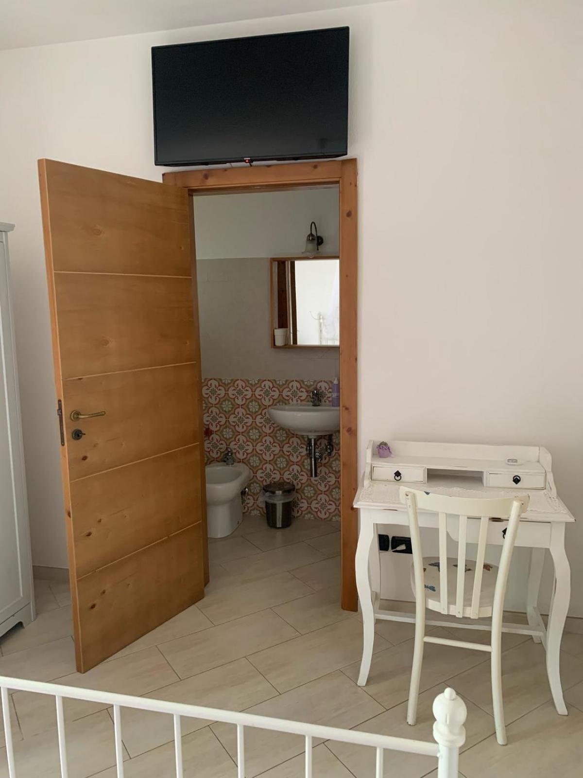 Le Rocce Bed & Breakfast SantʼAgata deʼ Goti Exterior foto