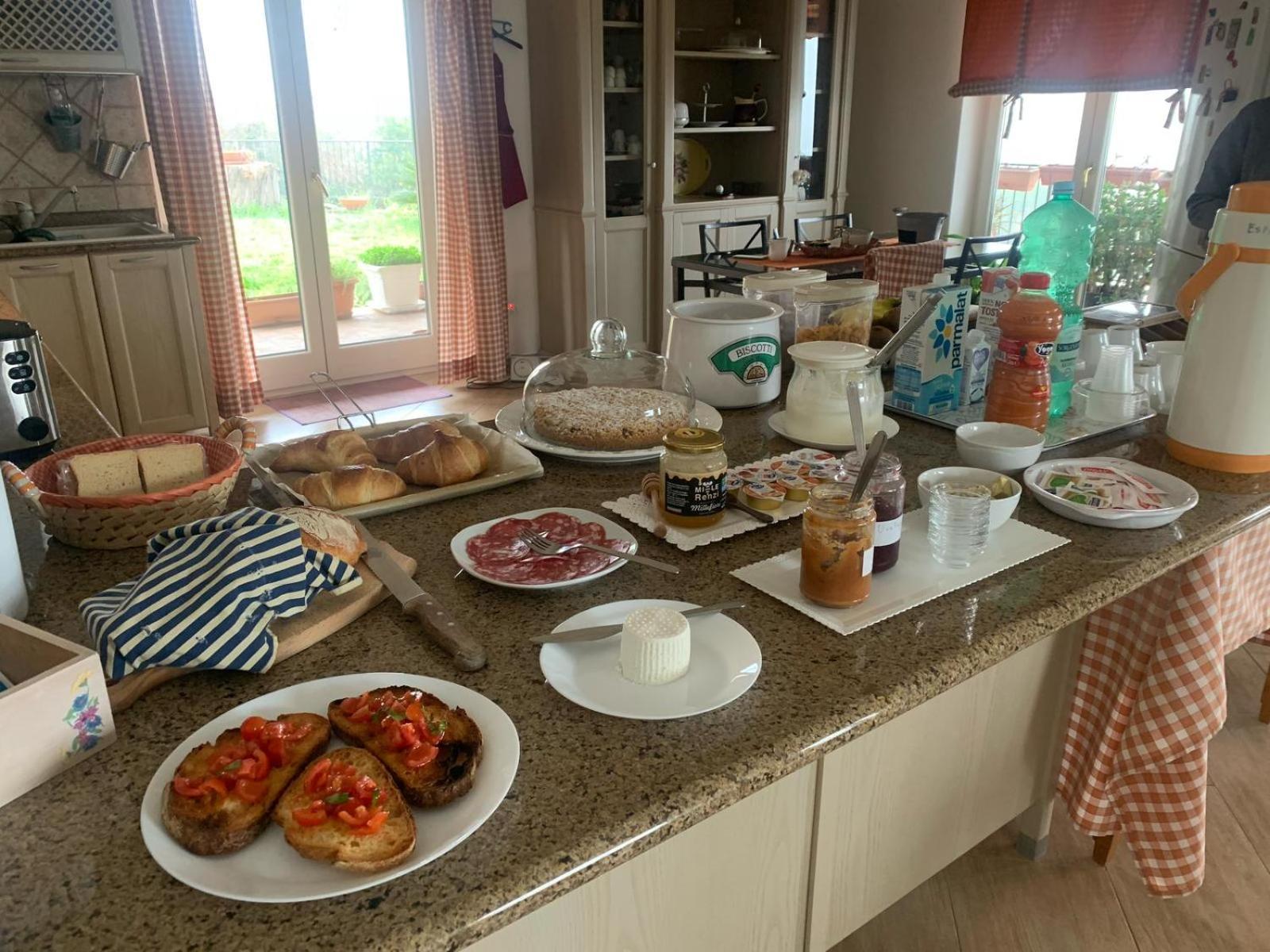 Le Rocce Bed & Breakfast SantʼAgata deʼ Goti Exterior foto